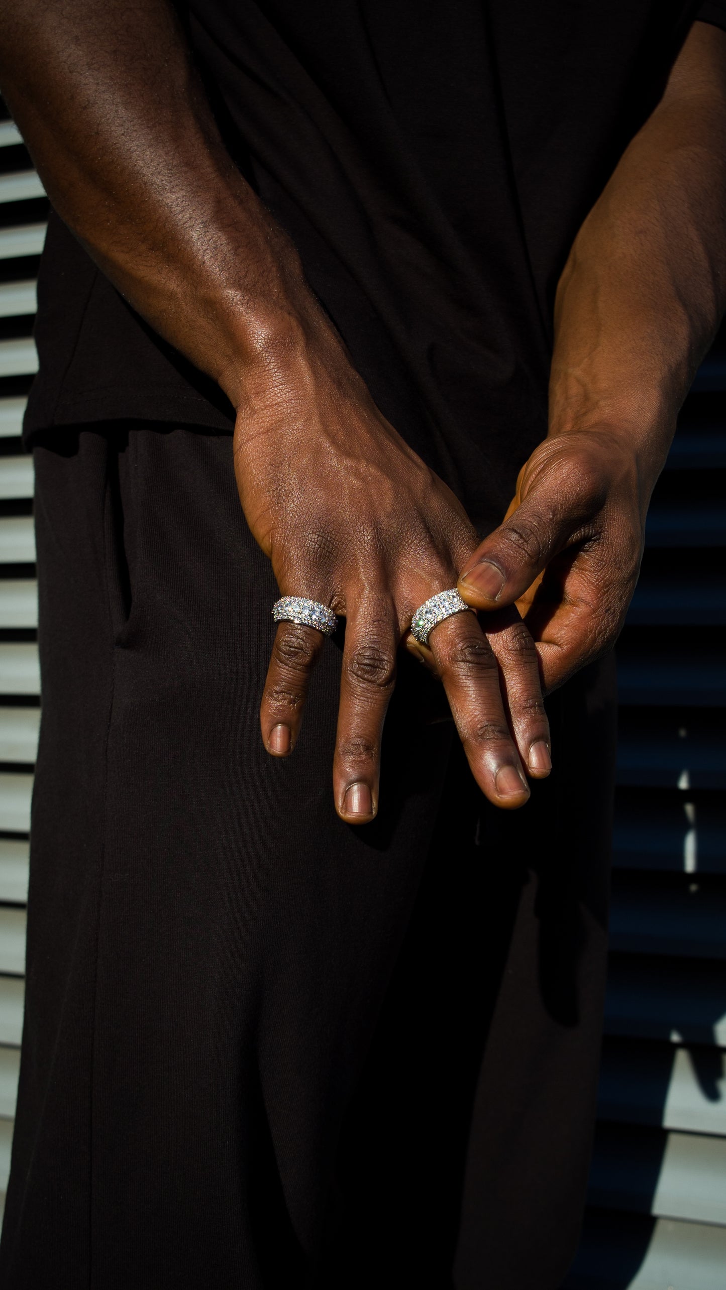 ICED OUT CLUSTER RING - SILVER