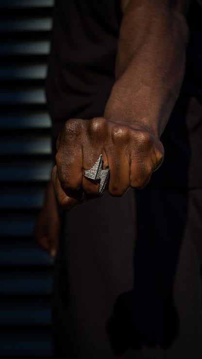 ICED OUT LIGHTNING RING - SILVER